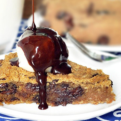 Deep Dish Cookie Pie - You will NEVER believe this is healthy. Just read all the comments on the post-- no one can believe it's healthy!