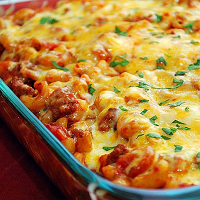 This Chili and Cheese Macaroni brings together all the spice of chili and the creamy goodness of melted cheese.