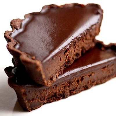 Could this be the most decadent and sinful chocolate tart ever? (Chocoholics... breathe in, breathe out)