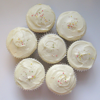 Rainbow Cupcakes! They look innocent. But get a load of what lies BENEATH the frosting!