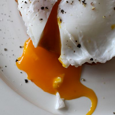The secret to making a perfect poached egg? Try Thomas Keller's technique - it really works!