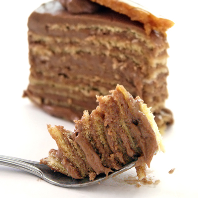This cake was first made in 1885, and it is still one of the best and most popular cakes in the world.