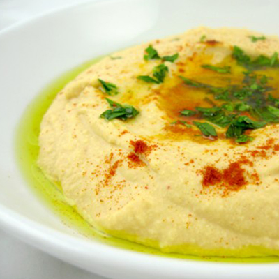 Homemade Hummus - Find out the secret ingredient that made this the best homemade hummus ever!