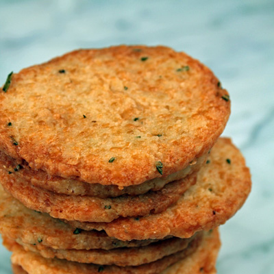 A fantastic recipe for cheese crackers.