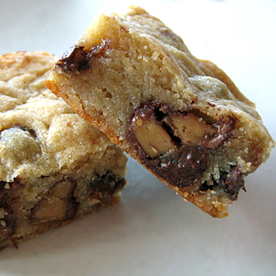 Heath Bar Blondies - so easy a caveman could do it. or an ex-boyfriend (or both).