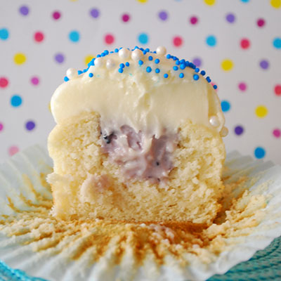 Blueberry Cheesecake Cupcakes