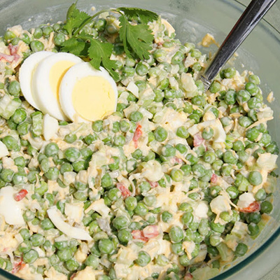 The Kitchen is My Playground: Pea Salad - I didn't think I'd like it either!
