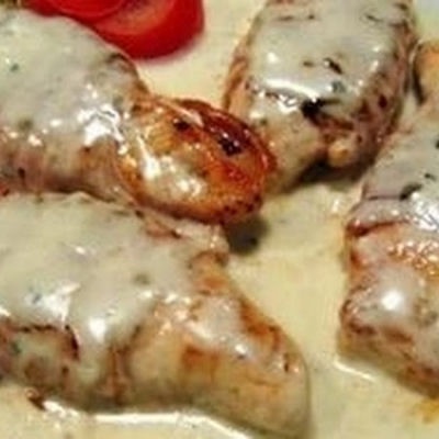 Sour Cream & Bacon Chicken (Crockpot)