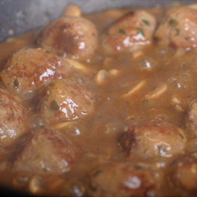 Meatballs in Mushroom Sauce