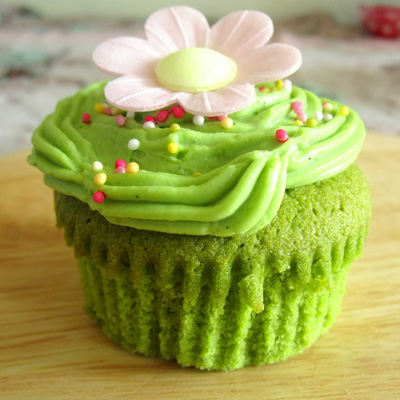 Green Tea Cupcakes with Green Tea Frosting