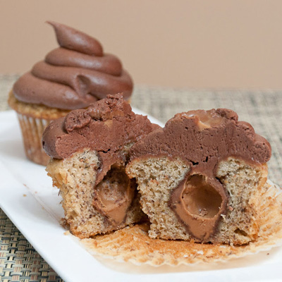 Banana Cupcakes with Peanut Butter Chocolate Filling and Icing