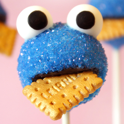 Crazy Adorable... Cookie Monster Cake Pops How-To