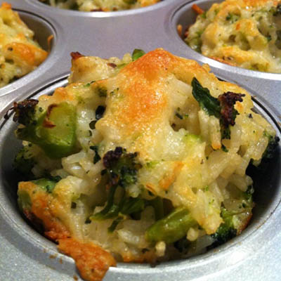 Baked Cheddar-Broccoli Rice Cups