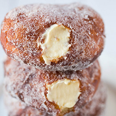 Vanilla Cream-Filled Doughnuts