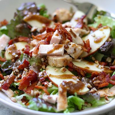Apple, Bacon & Pecan Salad with Garlic Balsamic Dressing