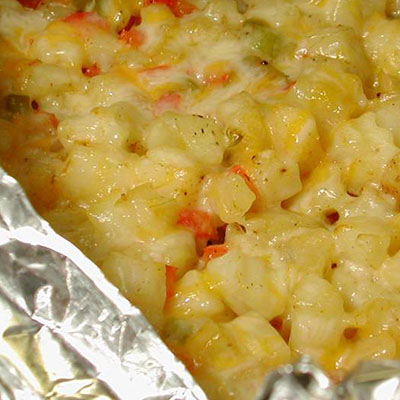 Grilled Cheesy Potato Packets recipe = A great side dish... easy to make... perfect for a BBQ or camping!
