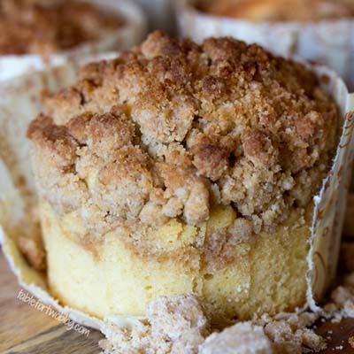 New York-Style Coffee Cake Crumb Muffins