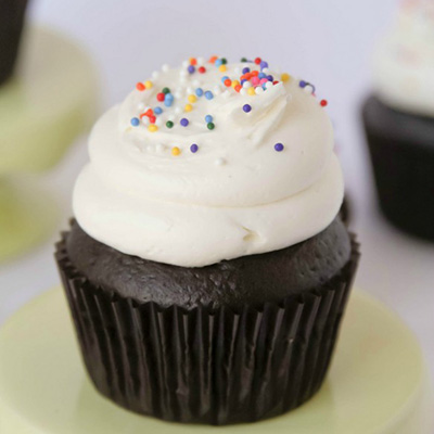 Double Chocolate Cupcakes and Crispy Magic Frosting