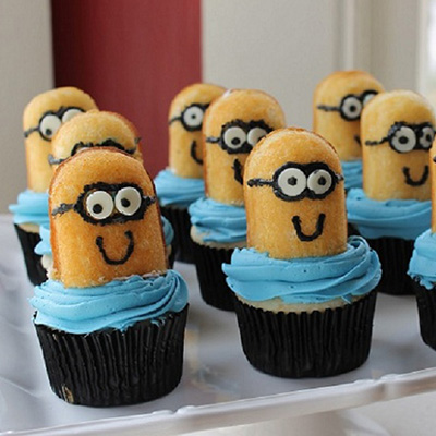 How to Make Despicable Me Minion Cupcakes Twinkie Edition