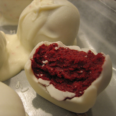 Easy Red Velvet Truffles
