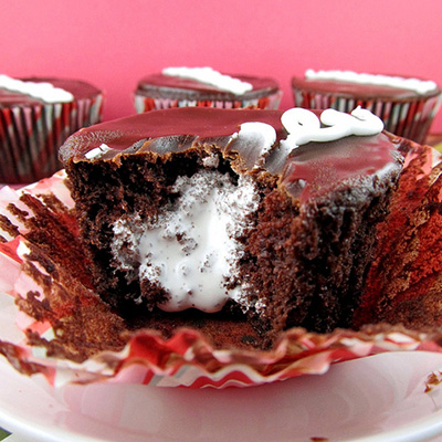 Homemade Hostess Cupcakes