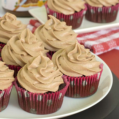 Simple Nutella Chocolate Cupcakes