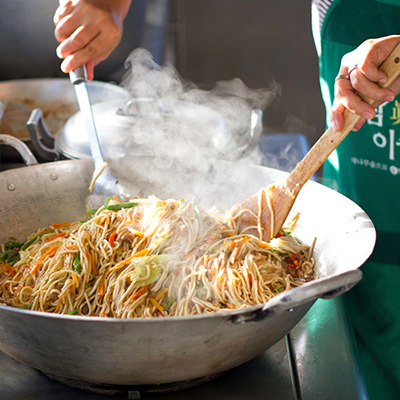 Filipino Pancit means Philippines rice noodles / vegetables, chicken, pork, Shrimps, or beef. This is one of the Filipinos favorite dish. It is delicious! like Chinese Lomein but better.