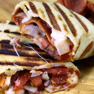 Grown-Up Pizza Wraps: A crunchy outer shell (without frying), lots of lean protein in there to keep me full, enough cheese and tomatoes to make me happy, and enough sauce to feel like pizza... all made out of low fat ingredients.