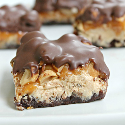 Snickers Brownie Bites