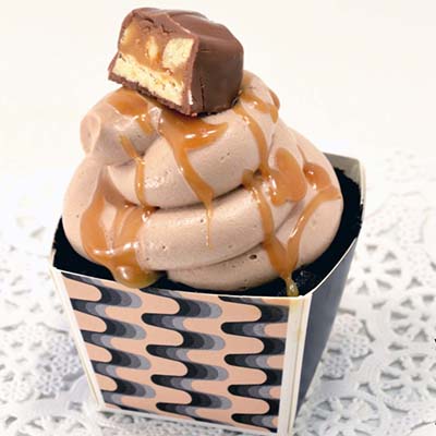 Snickers Cupcakes