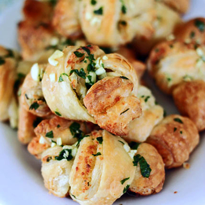 Parmesan Puff Pastry Garlic Knots