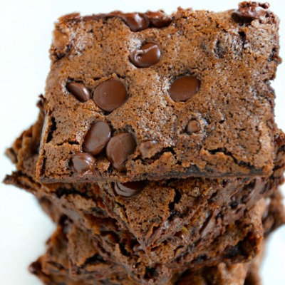 Chewy Chocolate Brownie Bark. This is a delicious brownie recipe. Moist and fabulous. 